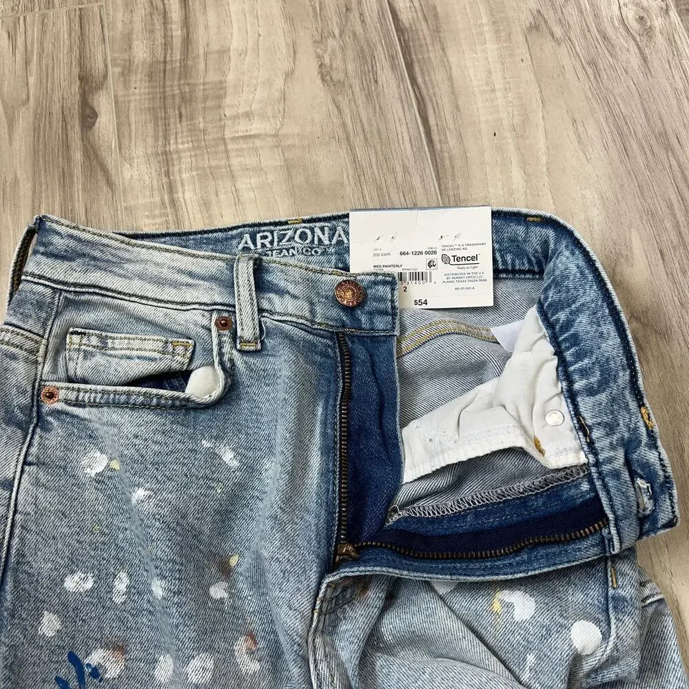 Arizona Women's Highest Rise Vintage Straight Leg Jean Size 2